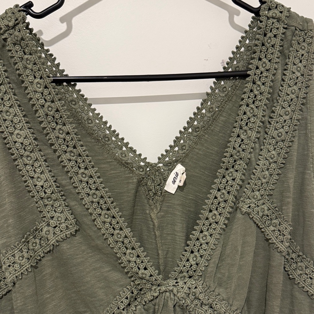 Aerie Deep Green Lace Trim Tank Top - Picture 2 of 4
